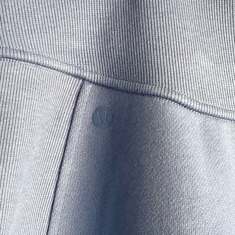 \Lululemon\ NWT Scuba HR Mini Skirt - Picture 11 of 14